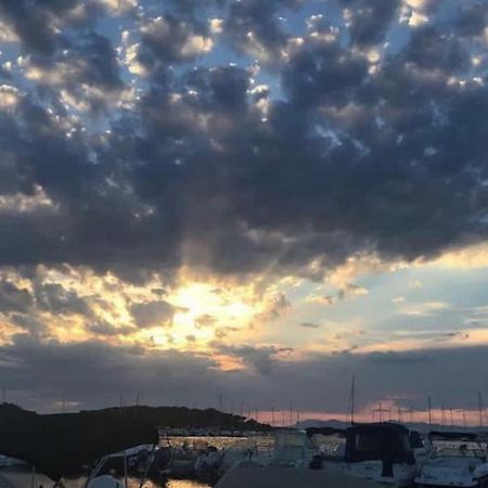 Maison Bord De Mer ซิ-ฟูร์-เล-ปลาจ ภายนอก รูปภาพ
